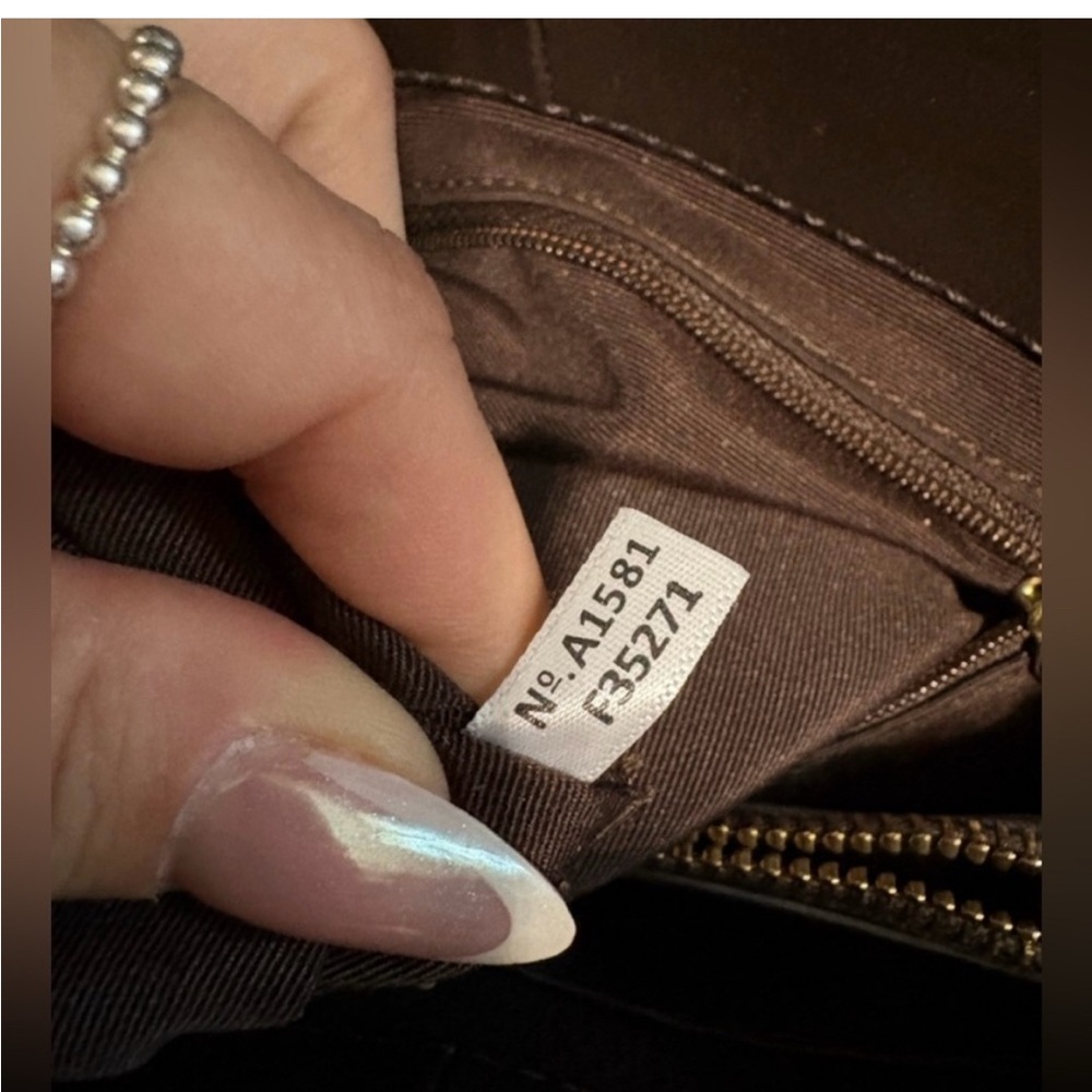 COACH Brown Python Embossed Leather Bennet Bag with Crossbody Strap $385 Retail - Picture 12 of 16
